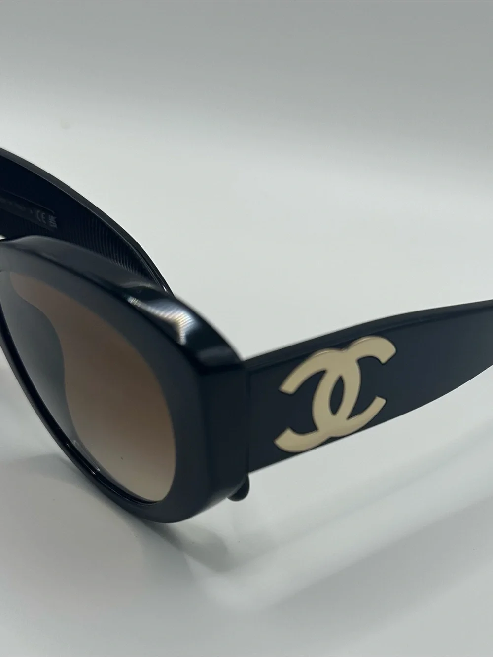CHANEL Black Oversized Cat-Eye Sunglasses with Brown Lenses